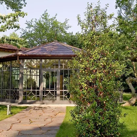 Отель Ca' Mura Natura E Мазера-ди-Падова