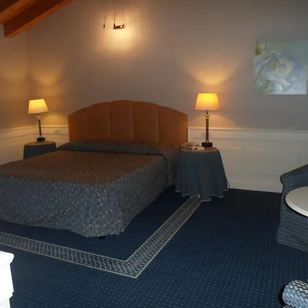 Ca' Mura Natura E Otel 4*